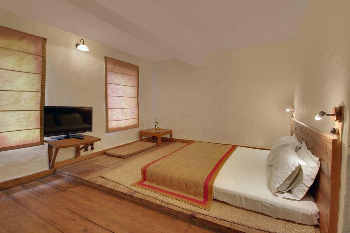 Vamoose Eco Lodge Chevron Kausani Extérieur photo