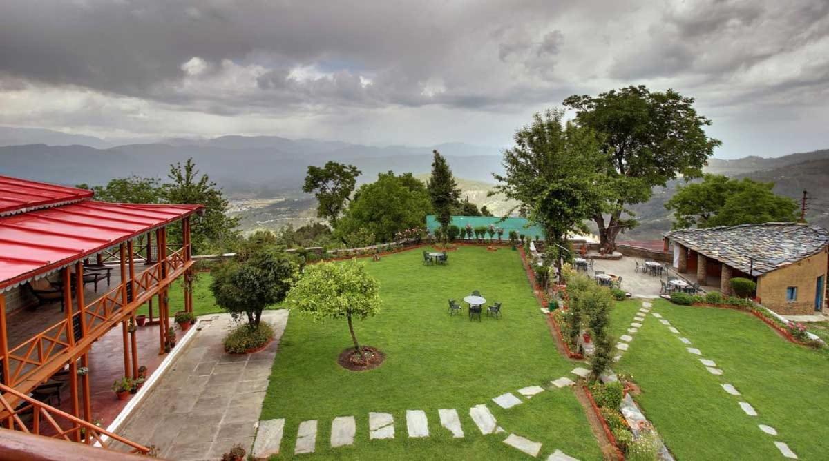 Vamoose Eco Lodge Chevron Kausani Extérieur photo